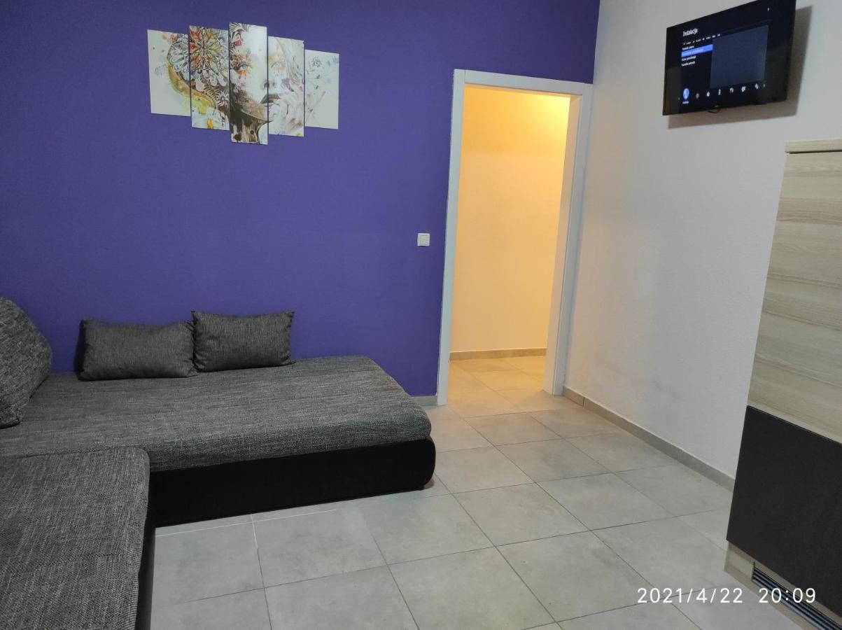 Apartmani Quattro Стариград-Паклениця Екстер'єр фото