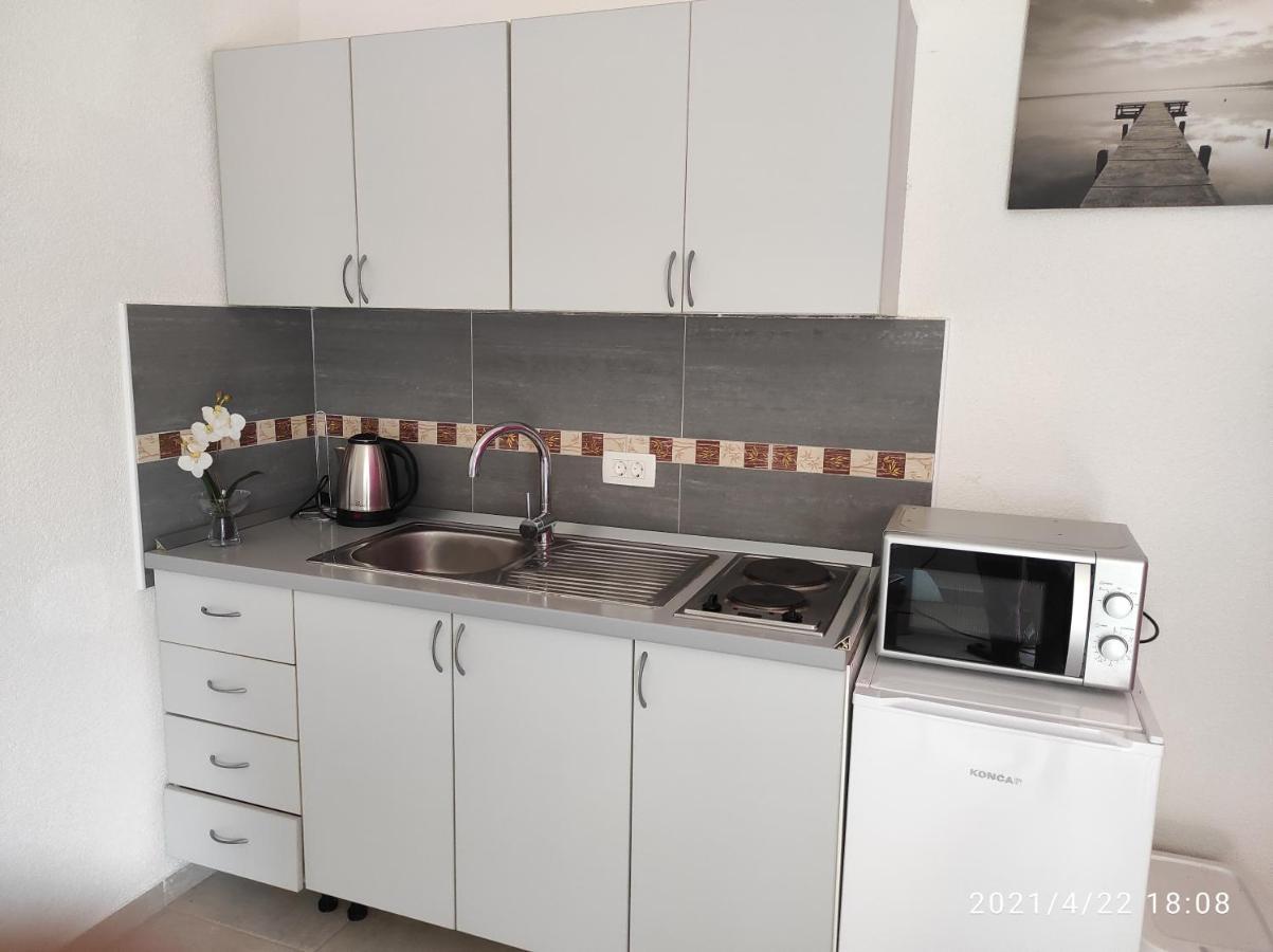 Apartmani Quattro Стариград-Паклениця Екстер'єр фото
